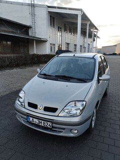 Bild des Angebotes Renault Scenic 1.6 Authentique