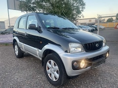 Bild des Angebotes Daihatsu Terios 1,3Ltr 90PS CX 4x4 Allrad Nur 105 Tkm Aus 2 Hand