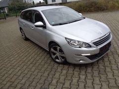 Bild des Angebotes Peugeot 308 308 SW BlueHDi 120  Navi Led Alu 17 Tuv Au Neu Top