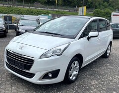 Bild des Angebotes Peugeot 5008 Active 1.2 e-THP 130 *PANO|HUD|AHK|NAV|KAM