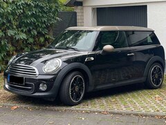 Bild des Angebotes MINI Cooper Clubman MINI CLUBMAN Bond Street