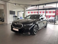 Bild des Angebotes BMW 520 d M Sport M Sportpaket Head-Up HK HiFi DAB