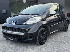 Bild des Angebotes Peugeot 107 1.0 Urban Move | Klima | 5 Türer