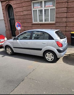 Bild des Angebotes Kia Rio 1.4 Spirit