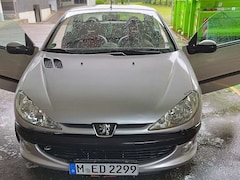 Bild des Angebotes Peugeot 206 206 CC 135