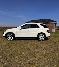 Bild des Angebotes Mercedes-Benz ML 300 ML 300 CDI Gand Edition