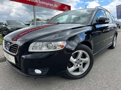 Bild des Angebotes Volvo V50 Kombi D3 Business Edition