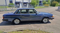 Volvo 240 240 Classic