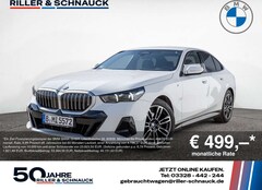 Bild des Angebotes BMW 520 i M-Sport 360°+HUD+H/K+NAVI+KAM+KEYLESS+LE