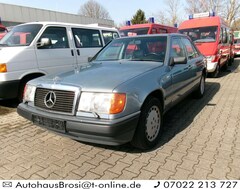 Bild des Angebotes Mercedes-Benz 300 W124 300E 4matic Klima Standheizung Leder Oldtimer