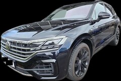 Bild des Angebotes VW Touareg R-Line 4Motion,ACC,AHK,Pano,VOLL