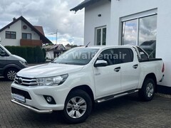 Bild des Angebotes Toyota Hilux Double Cab Comfort 4x4 DAB AHK Sperre