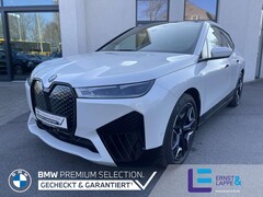 Bild des Angebotes BMW iX xDrive50 SUITE || Pano 360°Kamera Head-Up