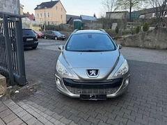 Bild des Angebotes Peugeot 308 308 SW SW 140 THP Automatik Platinum