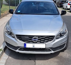 Bild des Angebotes Volvo V60 Cross Country Momentum