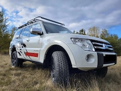 Bild des Angebotes Mitsubishi Pajero Pajero 3.8 V6 Automatik Instyle