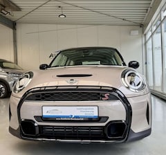 Bild des Angebotes MINI Cooper S Sport Autom., *LED *Kamera *CarPlay *Tempomat