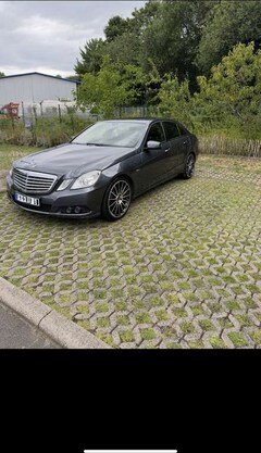 Bild des Angebotes Mercedes-Benz E 250 CGI BlueEFFICIENCY Automatik Elegance