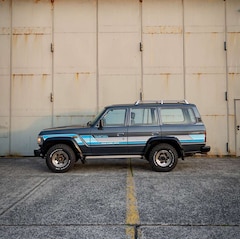 Toyota Land Cruiser HJ 61 / Teilrestauriert
