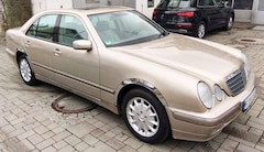 Bild des Angebotes Mercedes-Benz E 240 Elegance 68.000 km TÜV NEU