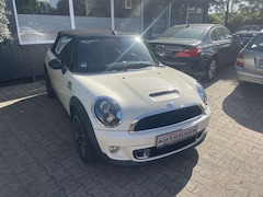 Bild des Angebotes MINI Cooper SD Cabrio Chili 2.0 Leder Top Gepflegt Weiss Harman-Kardon