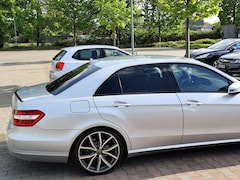Bild des Angebotes Mercedes-Benz E 300 BlueEFFICIENCY 7G-TRONIC