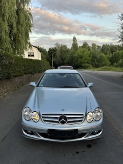 Bild des Angebotes Mercedes-Benz CLK 220 Coupe CDI Automatik Elegance DPF