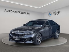 Bild des Angebotes BMW i5 M60 xDrive M Sport Pro 20"LM AHK Glasdach Sitzlüft