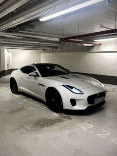 Bild des Angebotes Jaguar F-Type P300 COUPE SCHECKHEFT PANO 10ZOLLNAVI SPORTLENKRAD