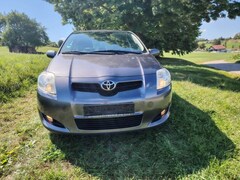 Bild des Angebotes Toyota Auris Auris 2.0 D-4D Team