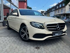 Bild des Angebotes Mercedes-Benz E 220 d Limousine/ 1.HAND/ COMAND/ WIDESCREEN