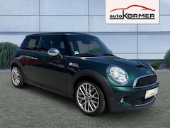 Bild des Angebotes MINI John Cooper Works John Cooper Works TÜV 01/2027,8-fach,Bi-Xenon