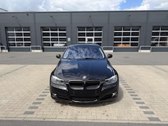 BMW 330 330i