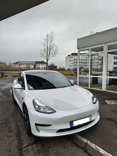 Bild des Angebotes Tesla Model 3 Model 3 LFP Akku, Blinkerhebel, Matrix LED, getönte Heckscheiben, Wärmepumpe, AutoPilot, AMD Ryzen