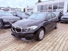 Bild des Angebotes BMW 116 i Aut.|1.Hand|Spurhalte.|Live Cockpit|Navi|