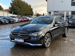 Bild des Angebotes Mercedes-Benz E 300 de Avantgarde *RFKamera*Panorama*Standheizung*