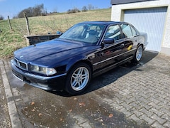 BMW 740 740i