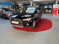 Bild des Angebotes Mitsubishi Outlander Instyle 4WD NAVI AHK 7-SITZER LEDER