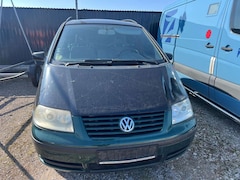 Bild des Angebotes VW Sharan 1.9TDI CRUISE*5 SITZE*KLIMAAUTOMATIK*