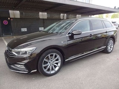 Bild des Angebotes VW Passat Variant Business R.LINE