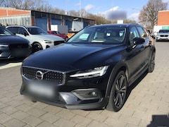 Bild des Angebotes Volvo V60 Cross Country Cross Country B4 (Diesel) Ultimate AWD