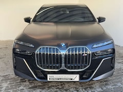 Bild des Angebotes BMW 760 Me xDrive Lim. M Sport T O P Ausstattung !!