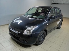 Bild des Angebotes Suzuki Swift 1,3 Club 4x4