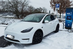 Bild des Angebotes Tesla Model Y USt ausweisbar. AHK  Restgarantie weißer Innenraum