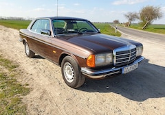 Bild des Angebotes Mercedes-Benz Baureihe 123 Baureihe 123 230 CE