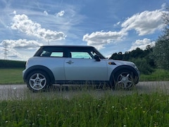Bild des Angebotes MINI One MINI Kette neu, hintere Bremsen komplett neu