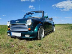Bild des Angebotes MINI 1300 Oldtimer Mini Cooper 1.3i Lamm Cabrio - JETZT - mit dem Kult-Cabrio in den Frühling und Sommer starten!