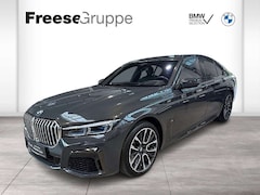Bild des Angebotes BMW 750 i xDrive Lim Sportpaket Gestiksteuerung DAB