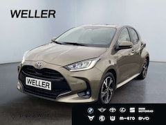 Bild des Angebotes Toyota Yaris Hybrid 116 1.5 Teamplayer *LED*SHZ*CAM*PDC*