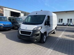 Bild des Angebotes Peugeot Boxer Premium L2H2*Klima+Navi+Kamera+AHK+Tempoma